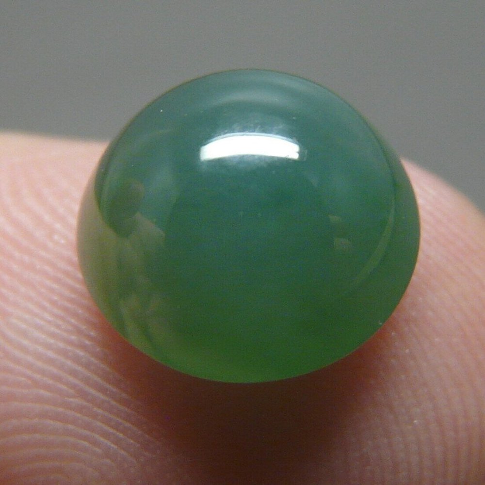 NICE 4.45 ct Genuine Jadeite Jade (Natural-Type A) Green-White Cabochon